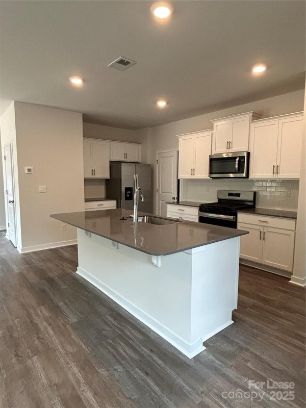 Property image 4 at 514 13th Avenue Drive, Hickory, NC 28601