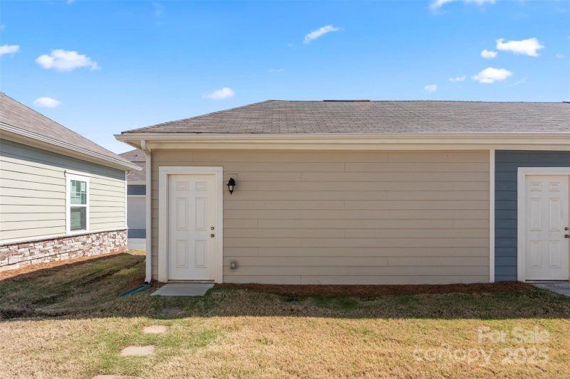 Property image 5 of 423 Wescott Street in Sagecroft, Indian Trail, NC 28079