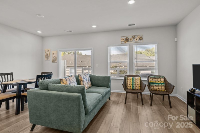 Property image 4 of 499 Tayberry Lane in Ashe Downs Townhomes, Fort Mill, SC 29715