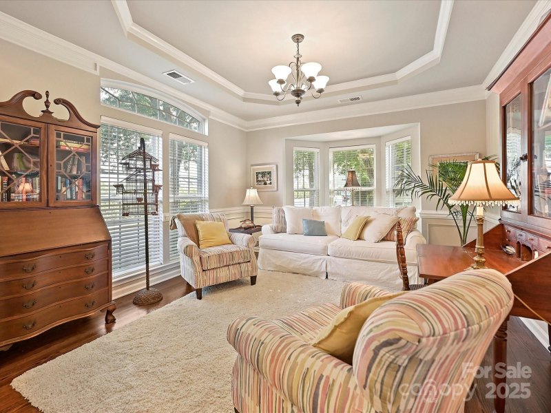 Property image 4 of 405 Armour Street in Davidson Bay, Davidson, NC 28036