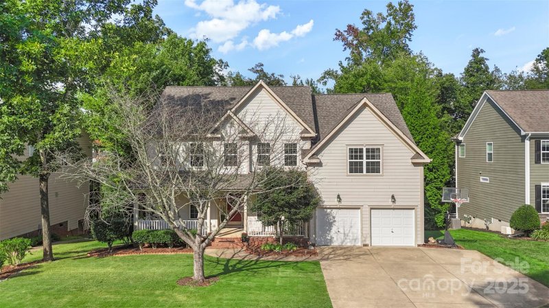 Property image 2 of 1209 Brough Hall Drive in Lawson, Waxhaw, NC 28173