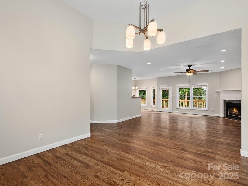 Property image 5 of 321 Scarlet Tanager Court in ASHLEY WOODS, Arden, NC 28704