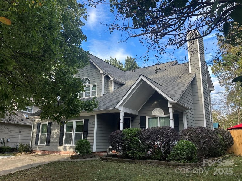 Property image 4 of 3329 Fortis Lane in Glenwood Manor, Matthews, NC 28105