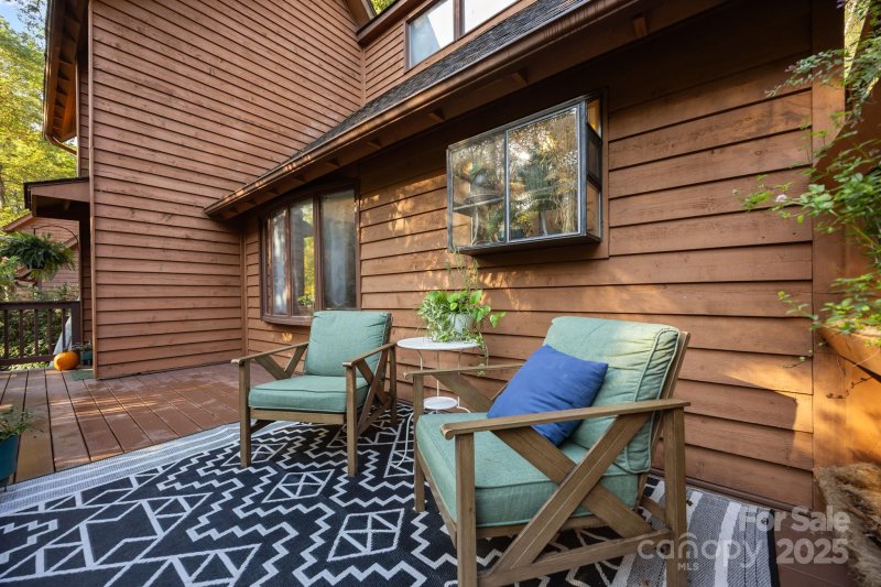 Property image 4 of 70 N Garden Court in Wildwood Gardens, Fletcher, NC 28732