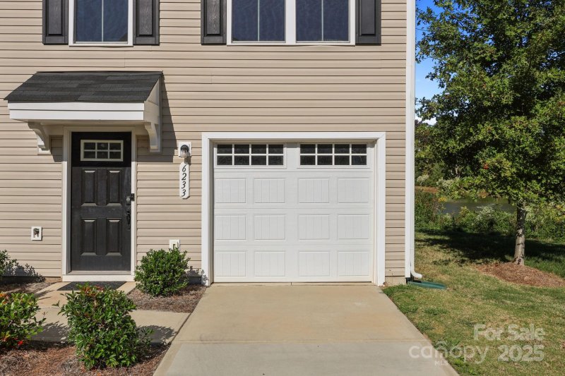 Property image 5 of 6233 Cutwater Circle in Dillon Lakes, Charlotte, NC 28269