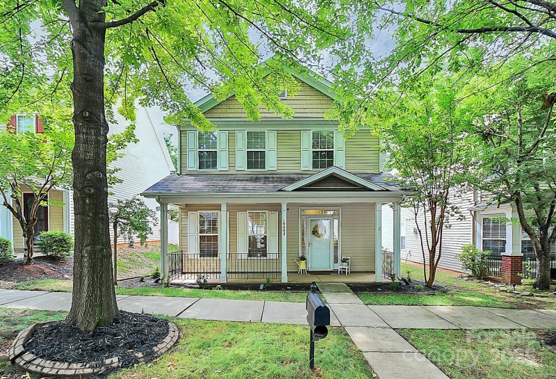 Property image 3 of 10008 Caldwell Depot Road in Caldwell Station, Cornelius, NC 28031