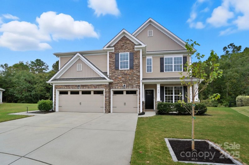 Property image 2 of 310 Annatto Way in Lake Ridge, Fort Mill, SC 29708