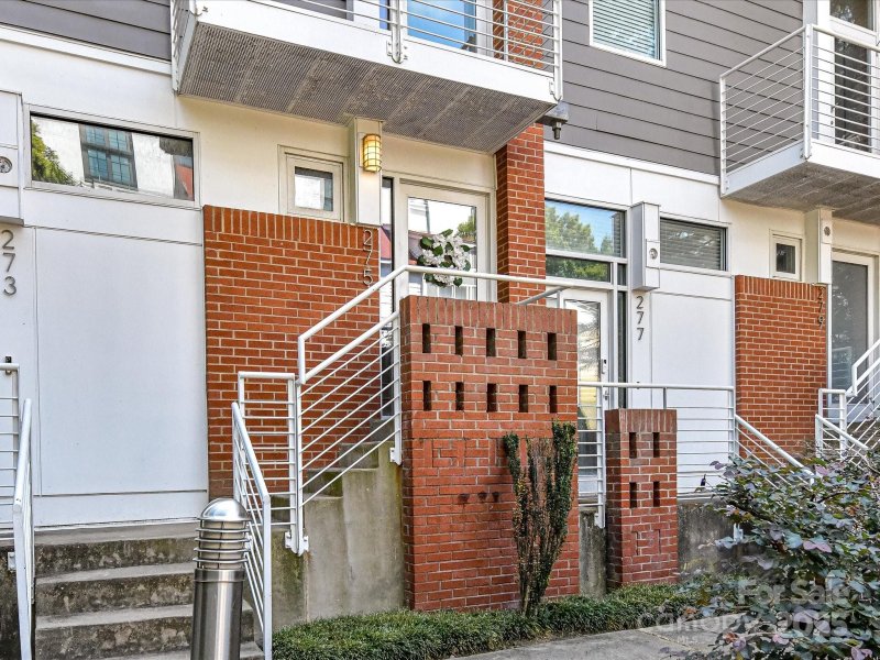 Property image 4 of 275 Mcdonald Avenue in Dilworth, Charlotte, NC 28203