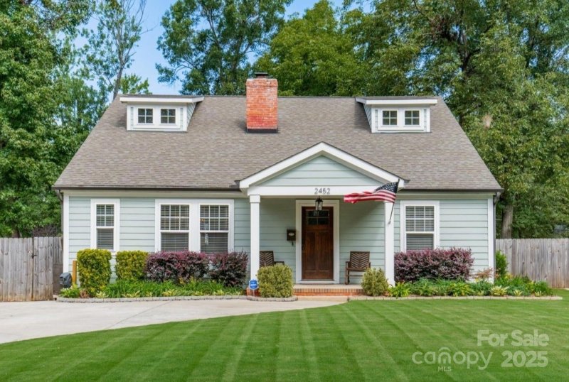 Property image 3 of 2452 Morton Street in Camp Green, Charlotte, NC 28208