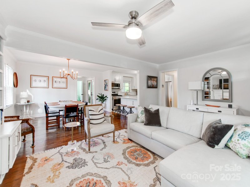 Property image 3 at 5226 Milford Road, Charlotte, NC 28210