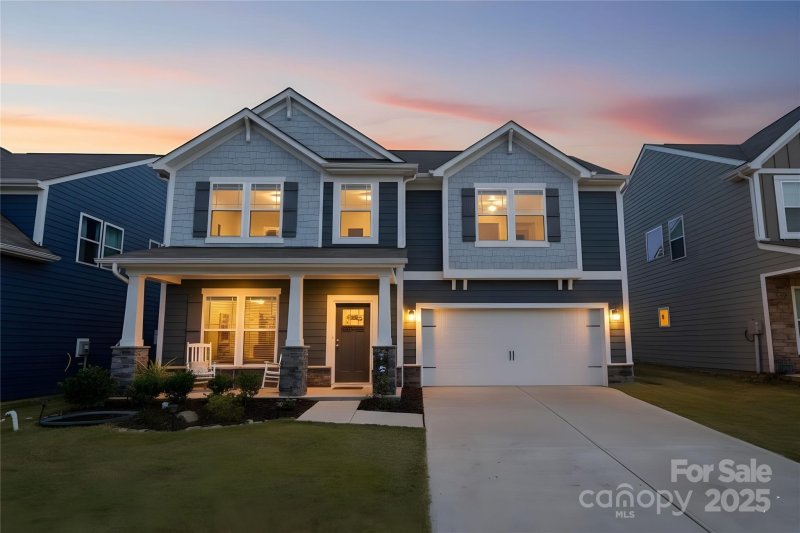 Stallings Brook, Indian Trail Community