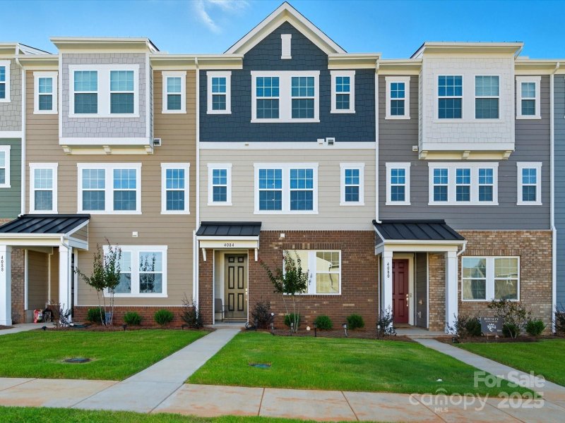 4084 Skyboat Circle