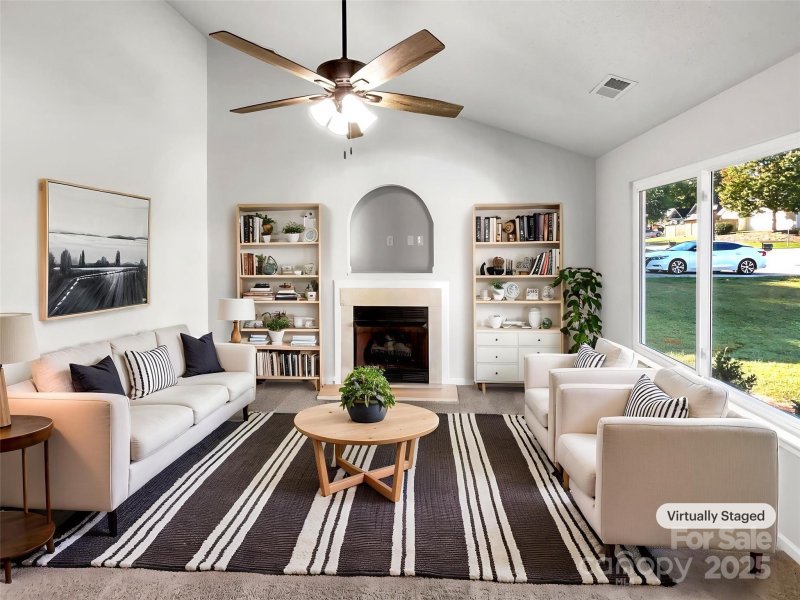 Property image 2 of 5117 Park Place Drive in Park Place, Dallas, NC 28034