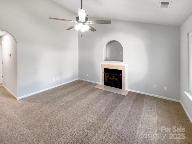 Property image 4 of 5117 Park Place Drive in Park Place, Dallas, NC 28034