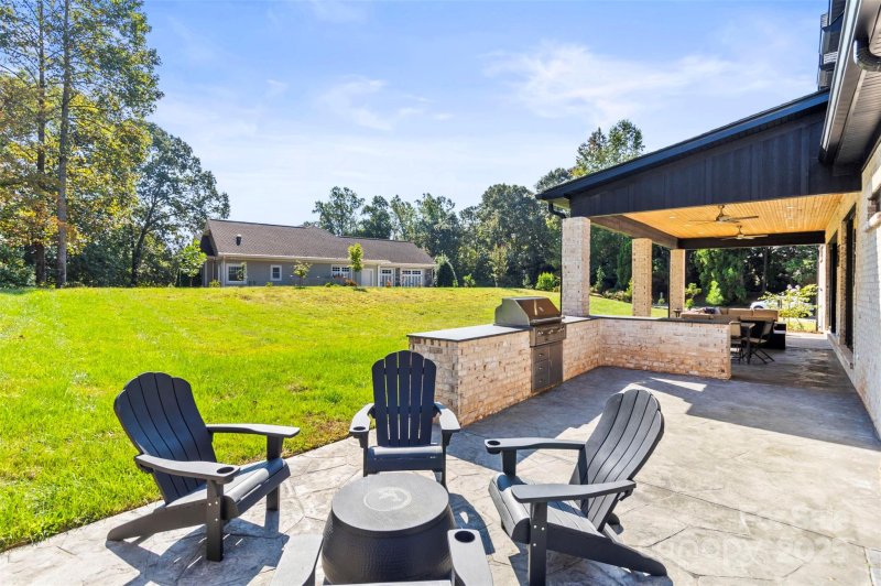 Property image 5 of 4066 Bob Jones Drive in Rock Barn, Conover, NC 28613