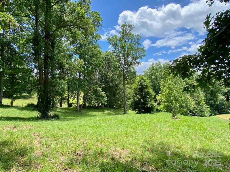 Property image 2 of 48 Sweet Fern Parkway in Olivette, Asheville, NC 28804