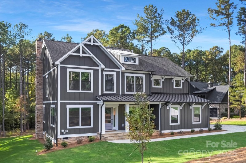 Property image 2 of 3355 Sherman Drive in Riverchase Estates, Lancaster, SC 29720