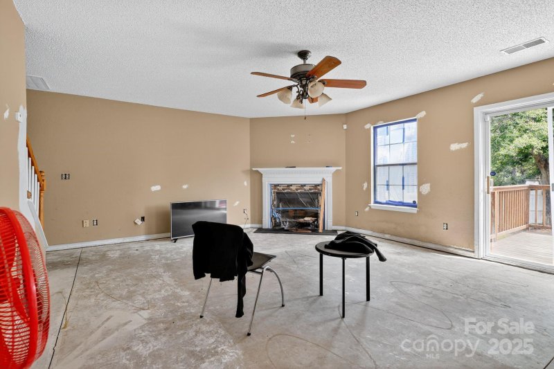 Property image 4 of 153 Hardwood Drive in KILLIAN GREEN, Columbia, SC 29229