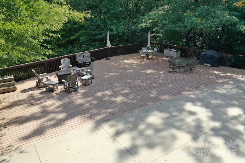 Property image 3 of 133 Cornell Circle in Apple Valley Farms, Lake Lure, NC 28746
