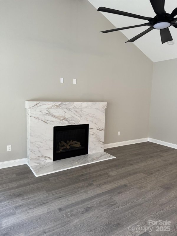 Property image 3 of 4047 Stadler Drive in Rock Barn, Conover, NC 28613