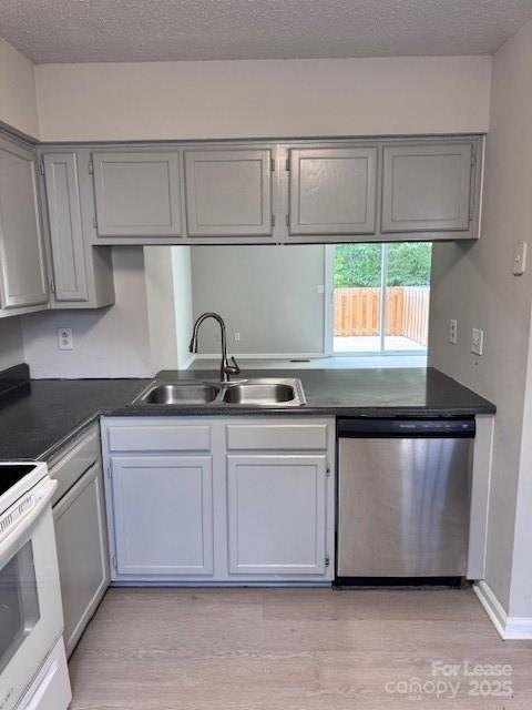 Property image 3 of 551 Lex Drive in Alexander Towne, Charlotte, NC 28262