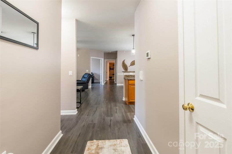 Property image 3 of 9145 Mcdowell Creek Court in Alexander Chase, Cornelius, NC 28031