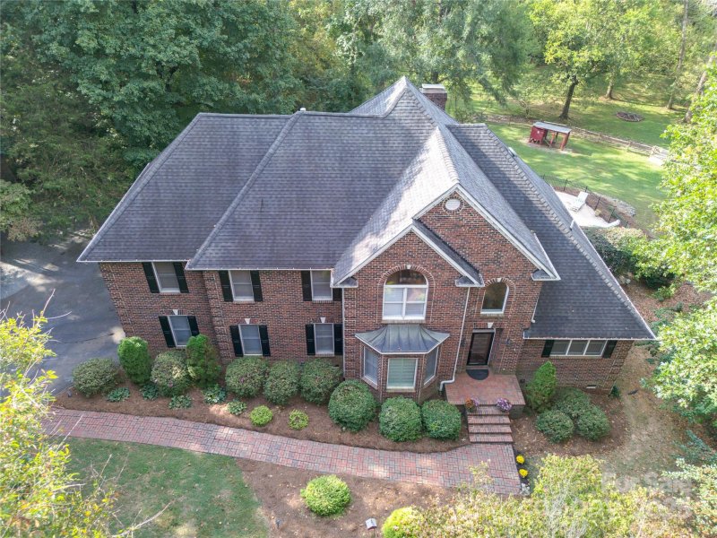 Property image 3 of 7165 Stirrup Court in Providence Woods South, Weddington, NC 28104
