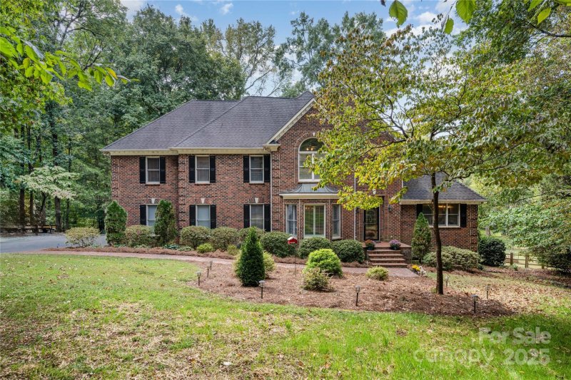 Property image 4 of 7165 Stirrup Court in Providence Woods South, Weddington, NC 28104