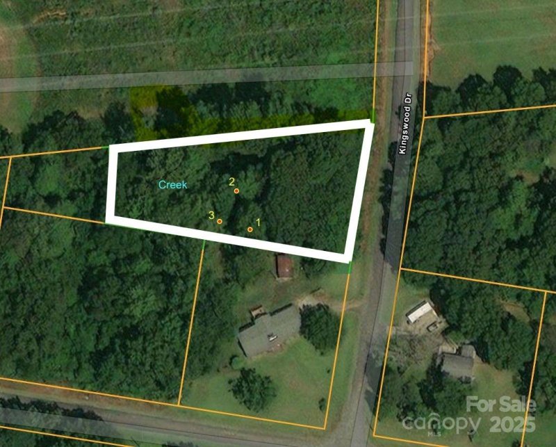 Property image 5 of 933 Kingswood Drive in River Pines, Rock Hill, SC 29732