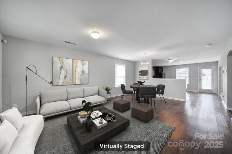 Property image 3 of 10715 Derryrush Drive in Villages At Back Creek, Charlotte, NC 28213