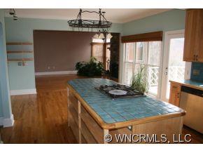 Property image 3 at 128 Hawk Ridge Drive, Asheville, NC 28804