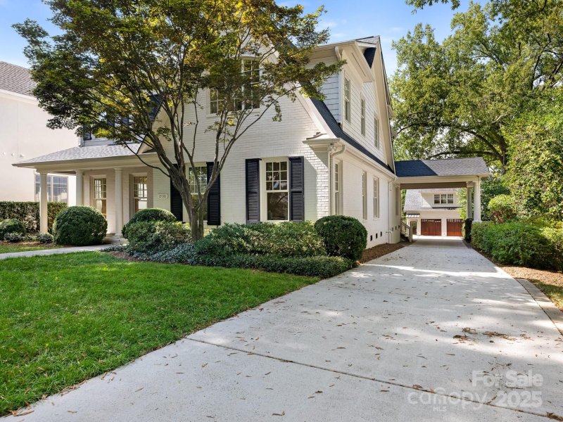 Property image 2 at 1538 Providence Drive, Charlotte, NC 28211