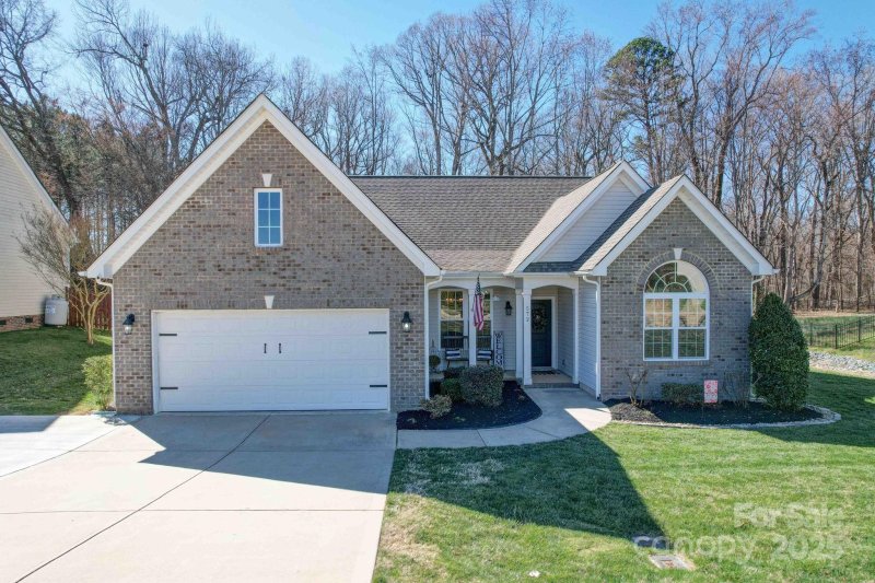 Property image 2 of 572 Church Street in Redah Acres, Locust, NC 28097