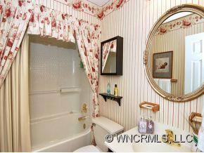 Property image 5 at 214 Meadow Run Ext, Asheville, NC 28806