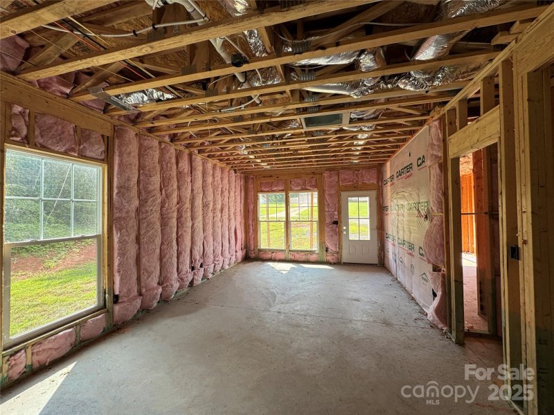 Property image 5 of 1074 Lyndsey Brook Court in Country Crossing, Lincolnton, NC 28092