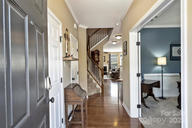 Property image 3 of 21604 Old Canal Street in Antiquity, Cornelius, NC 28031