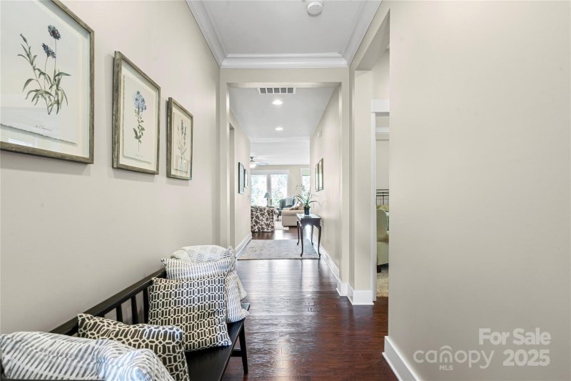 Property image 4 of 119 Martingale Avenue in Johnson Manor, Mooresville, NC 28115