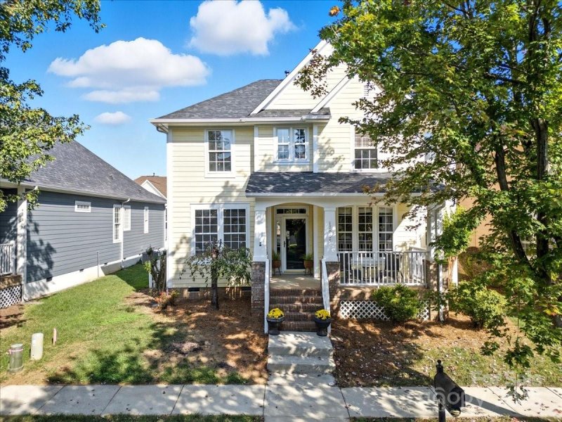 Property image 2 of 17005 Carlton Way Road in Greens At Birkdale Vill, Huntersville, NC 28078