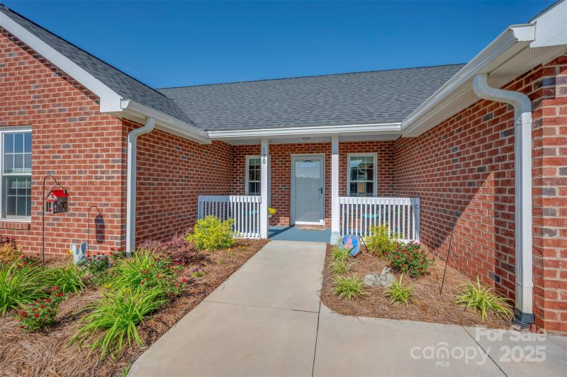 Property image 2 of 130 Central Park Circle in Sparks Crossing, Spindale, NC 28160
