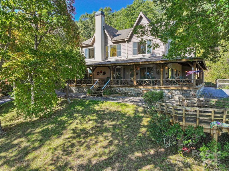 Property image 3 at 501 Laurel Ridge Drive, Waynesville, NC 28786