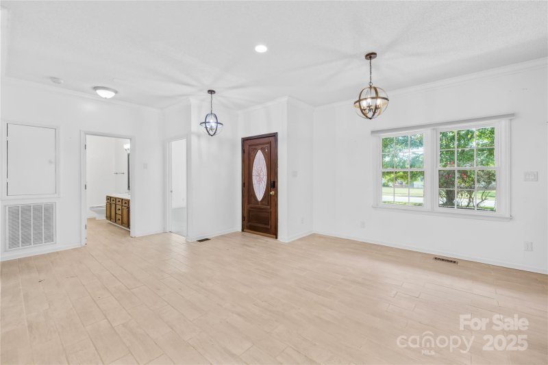 Property image 3 of 107 Southern Pines Drive in Highland Pines, Shelby, NC 28152