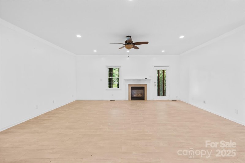 Property image 5 of 107 Southern Pines Drive in Highland Pines, Shelby, NC 28152