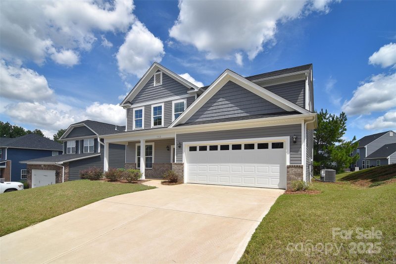 Property image 2 of 112 Megby Trail in Larkin, Statesville, NC 28677