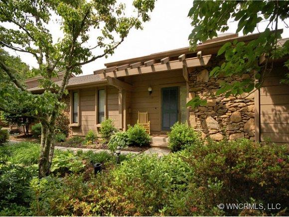 Property image 2 at 159 Country Ridge Road, Hendersonville, NC 28739