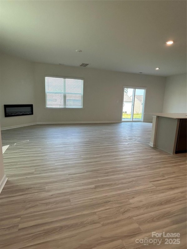 Property image 3 of 1351 37th Avenue Lane in Falls at Hickory, Hickory, NC 28601