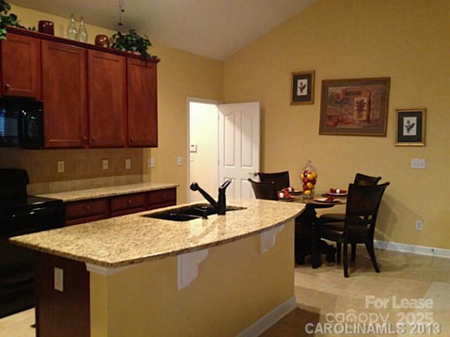 Property image 5 of 9806 Sky Vista Drive in Skybrook, Huntersville, NC 28078