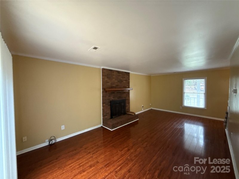 Property image 5 of 9125 Winter Moss Court in Morris Farms, Charlotte, NC 28227