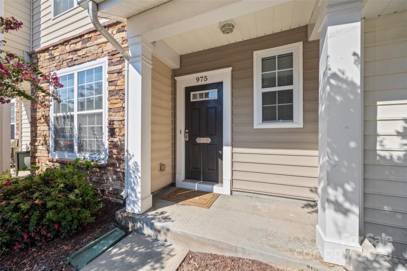 Property image 2 of 975 Copperstone Lane in Fieldstone, Fort Mill, SC 29708