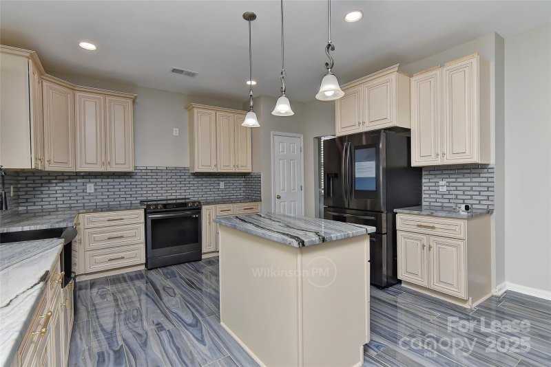 Property image 3 of 15723 Wood Duck Crossing Drive in Steele Creek Landing, Charlotte, NC 28278