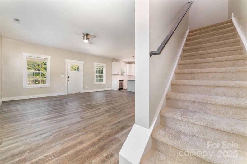 Property image 4 of 1003 Hunter Valley Road in Rollingwood, Shelby, NC 28150